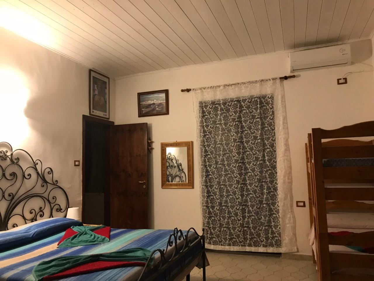 Casa Elvira Isola Di Capo Rizzuto Exterior foto