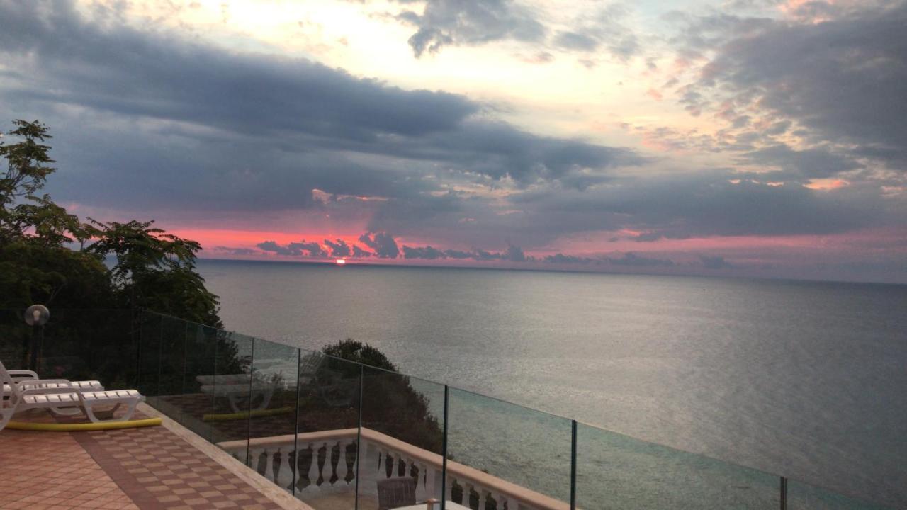 Casa Elvira Isola Di Capo Rizzuto Exterior foto